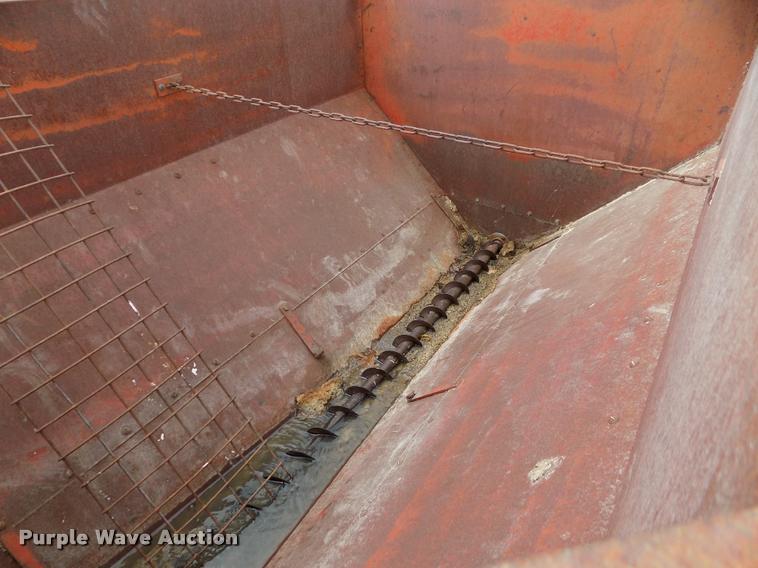 image for item DP9497 Grain cart