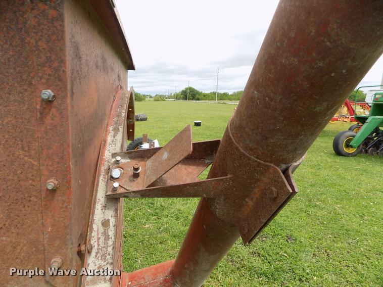 image for item DP9497 Grain cart
