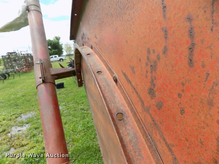 image for item DP9497 Grain cart