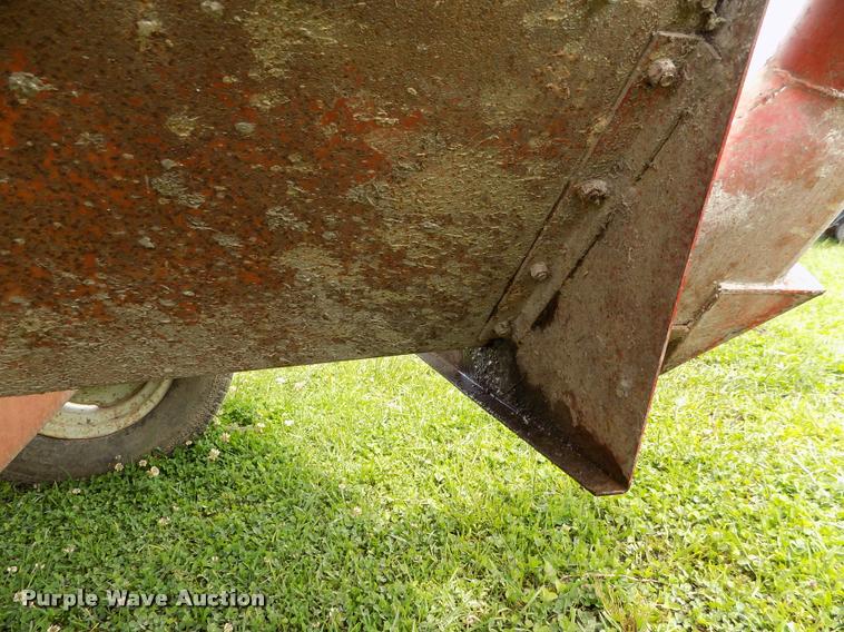 image for item DP9497 Grain cart