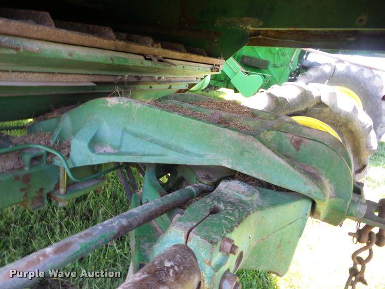 image for item J8627 John Deere 7700 Turbo RWA combine