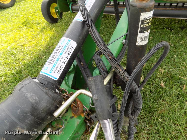 image for item J8629 2012 John Deere 568 Mega Wide Plus round baler