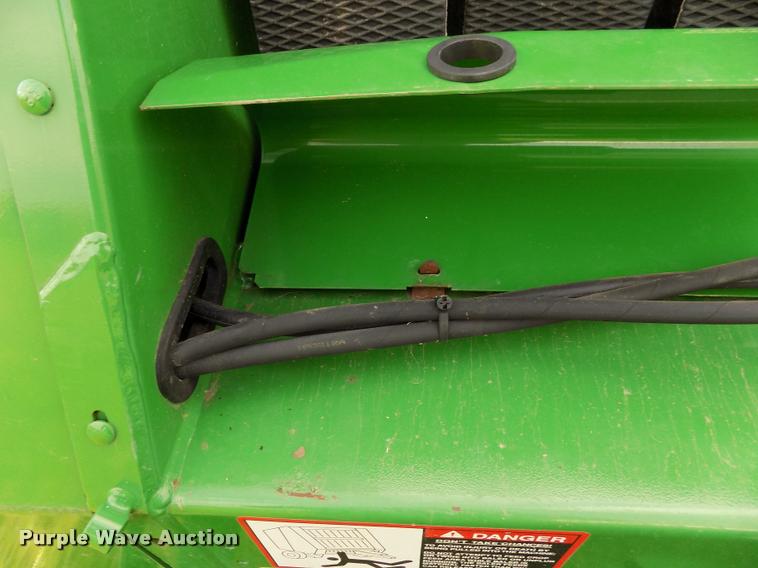 image for item J8629 2012 John Deere 568 Mega Wide Plus round baler