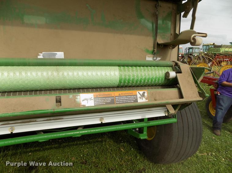 image for item J8629 2012 John Deere 568 Mega Wide Plus round baler