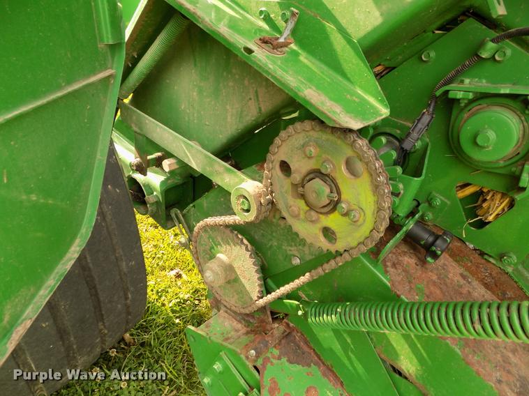 image for item J8629 2012 John Deere 568 Mega Wide Plus round baler