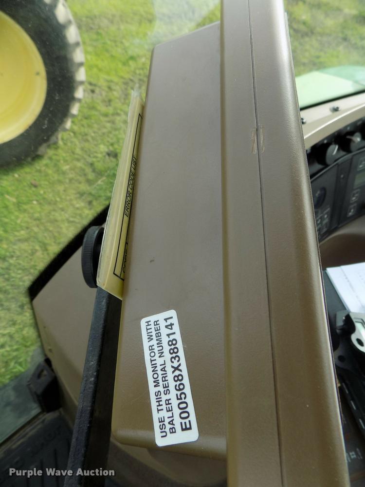 image for item J8629 2012 John Deere 568 Mega Wide Plus round baler