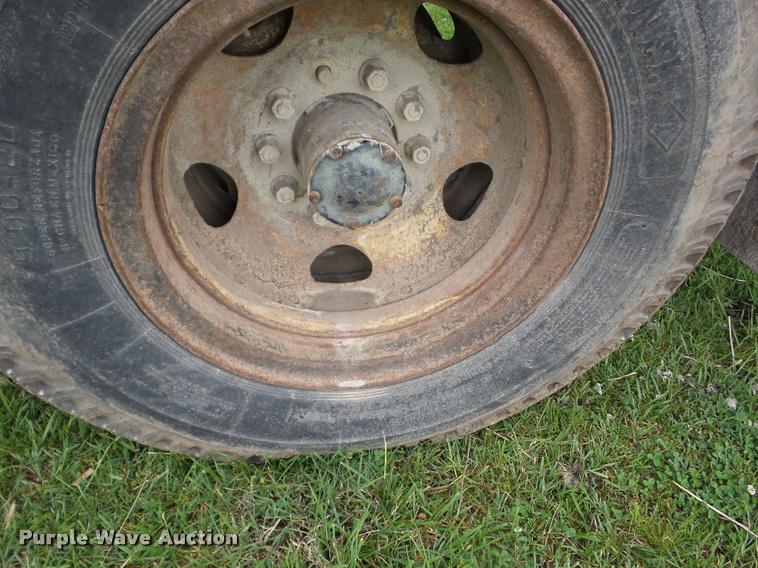 image for item J8630 1966 GMC grain truck