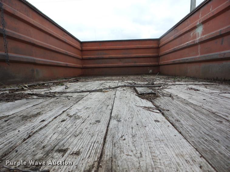 image for item J8630 1966 GMC grain truck