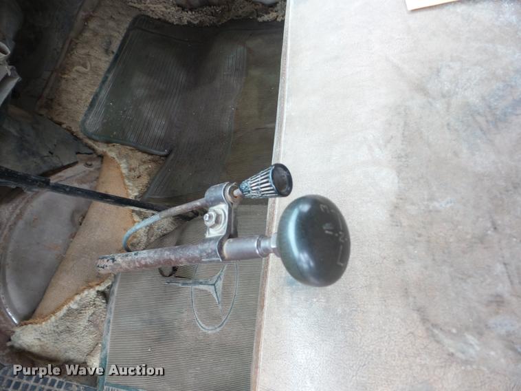 image for item J8630 1966 GMC grain truck