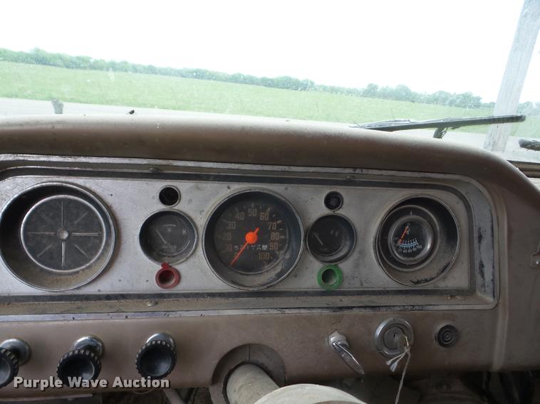 image for item J8630 1966 GMC grain truck