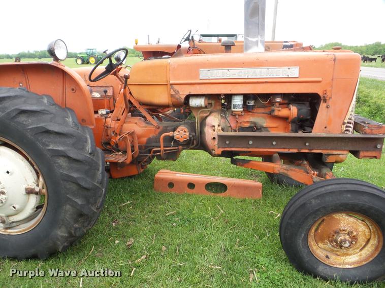 image for item J8635 1965 Allis Chalmers D17 tractor