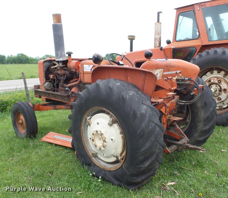 image for item J8635 1965 Allis Chalmers D17 tractor
