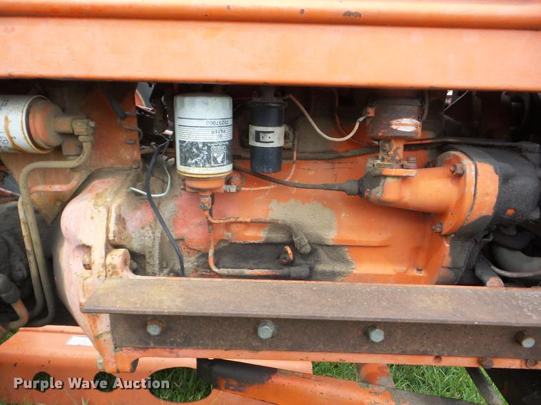 image for item J8635 1965 Allis Chalmers D17 tractor