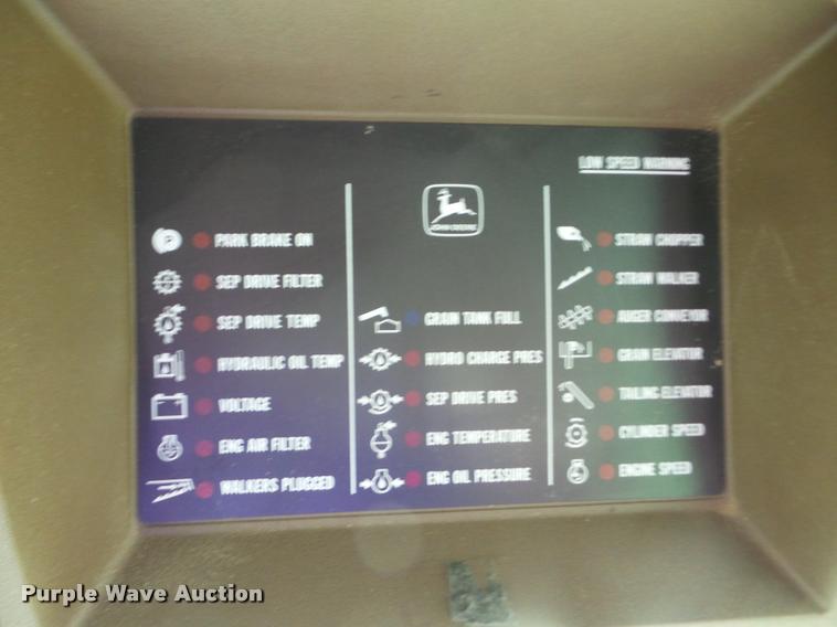 image for item J8638 1990 John Deere 9600 combine