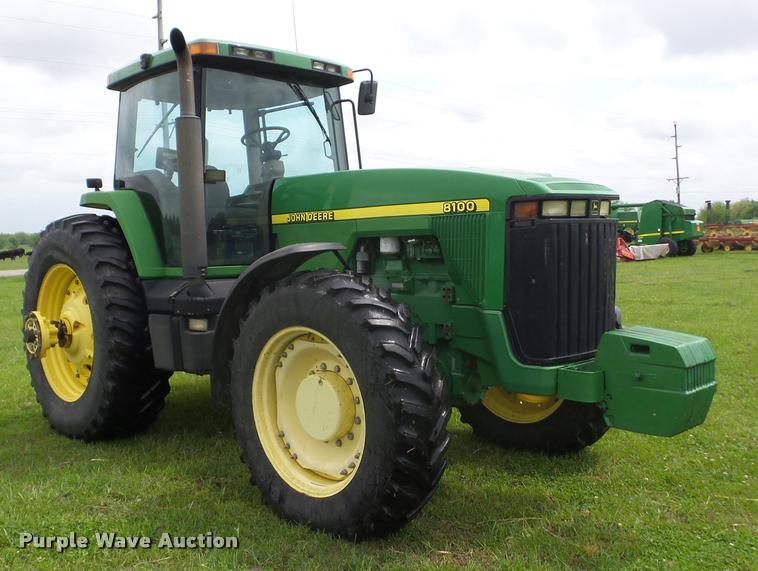 image for item J8639 1997 John Deere 8100 MFWD tractor