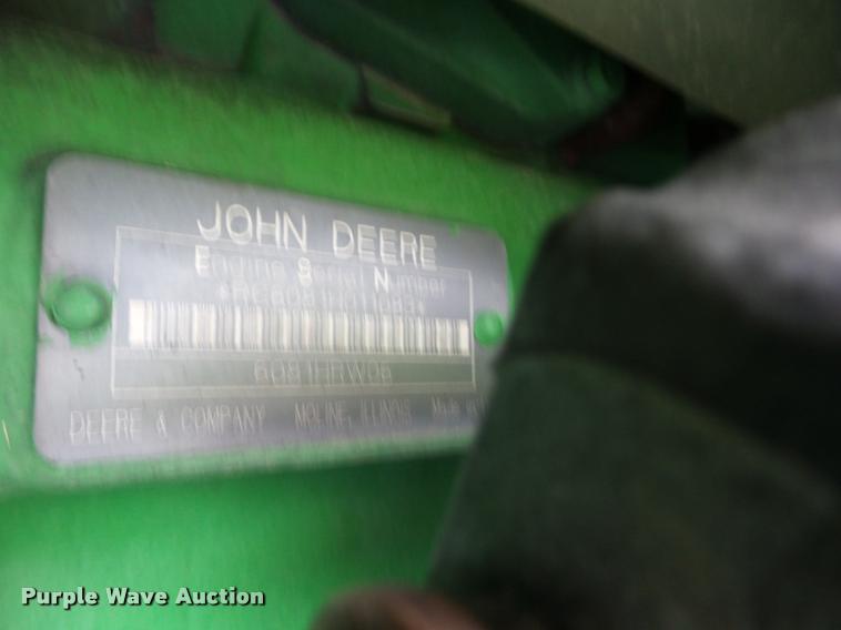 image for item J8639 1997 John Deere 8100 MFWD tractor