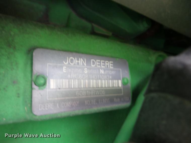 image for item J8639 1997 John Deere 8100 MFWD tractor