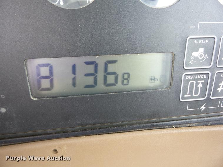 image for item J8639 1997 John Deere 8100 MFWD tractor