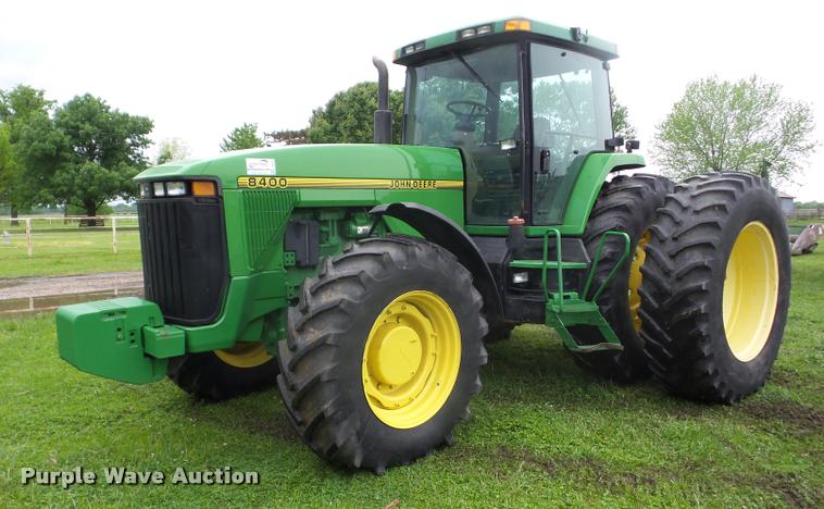 image for item J8640 1996 John Deere 8400 MFWD tractor