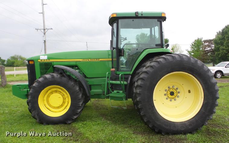 image for item J8640 1996 John Deere 8400 MFWD tractor
