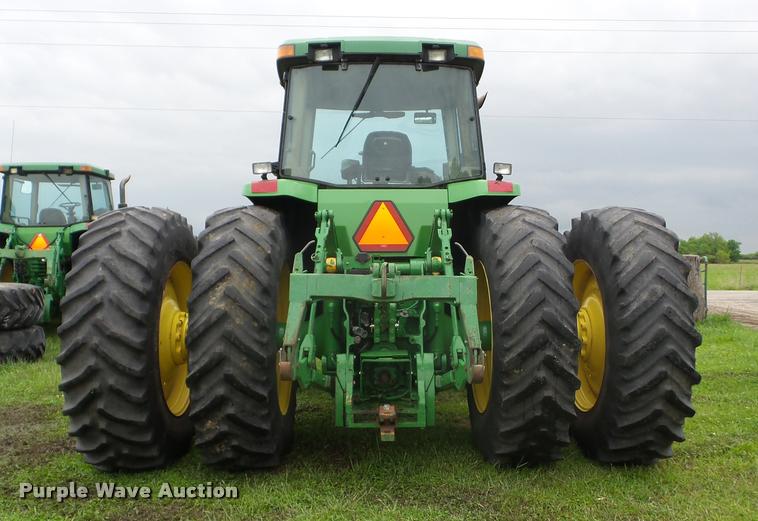image for item J8640 1996 John Deere 8400 MFWD tractor