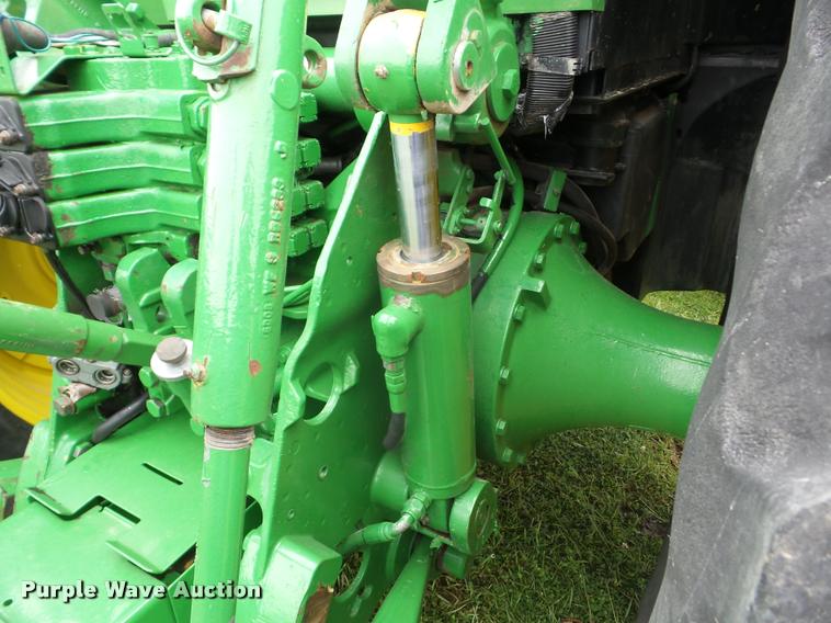 image for item J8640 1996 John Deere 8400 MFWD tractor