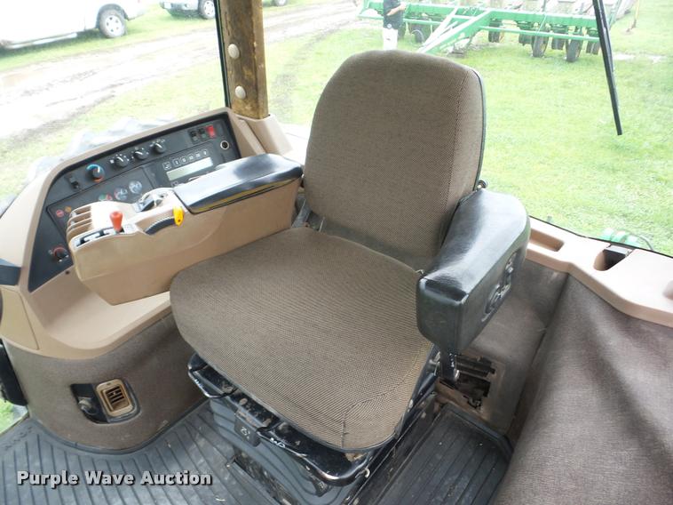 image for item J8640 1996 John Deere 8400 MFWD tractor