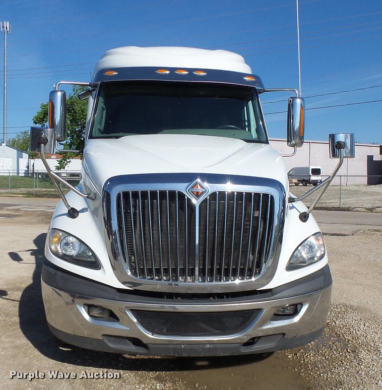 image for item DA3481 2012 International ProStar semi truck