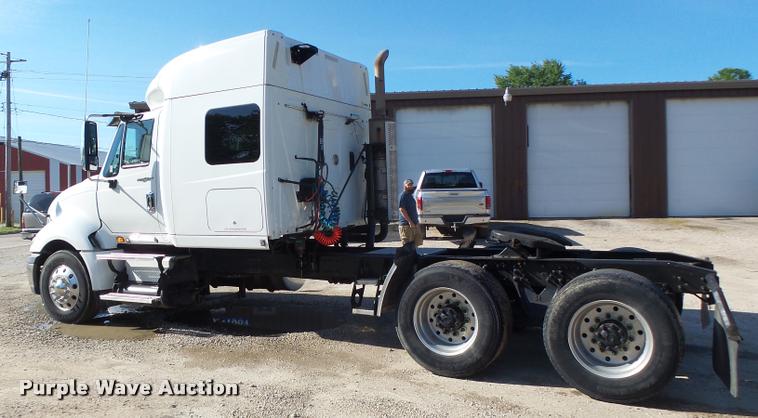 image for item DA3481 2012 International ProStar semi truck