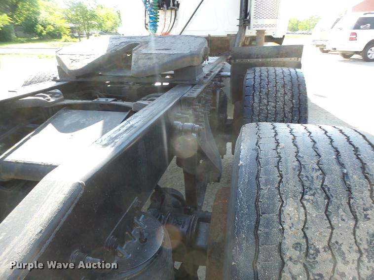 image for item DA3481 2012 International ProStar semi truck