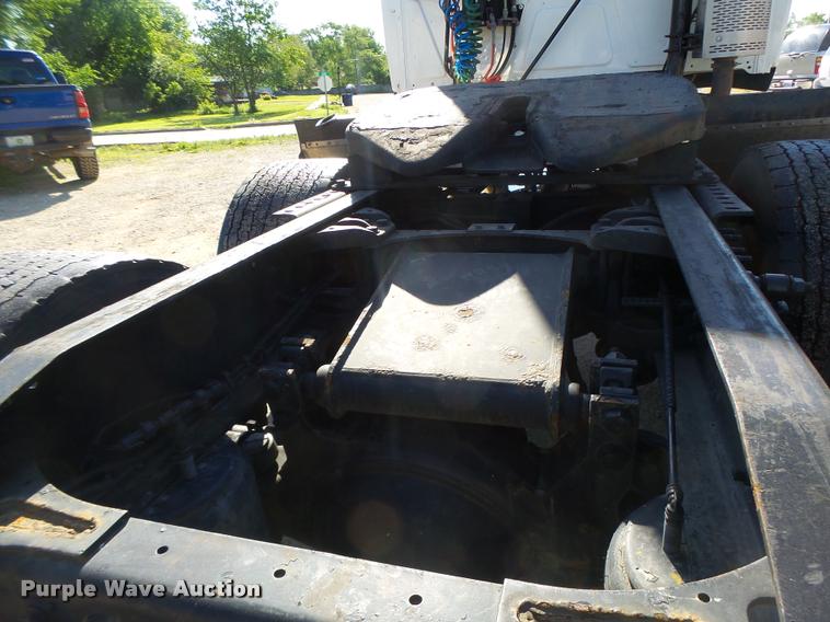 image for item DA3481 2012 International ProStar semi truck