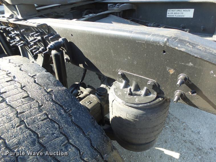 image for item DA3481 2012 International ProStar semi truck