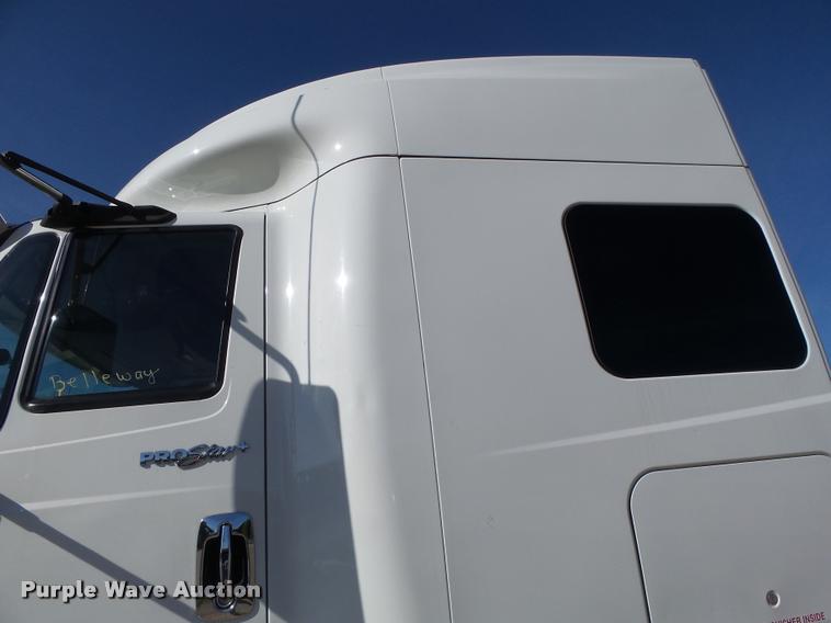 image for item DA3481 2012 International ProStar semi truck