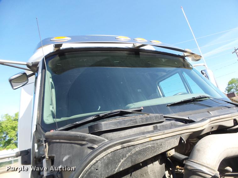 image for item DA3481 2012 International ProStar semi truck