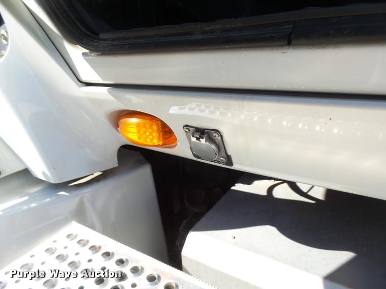 image for item DA3481 2012 International ProStar semi truck