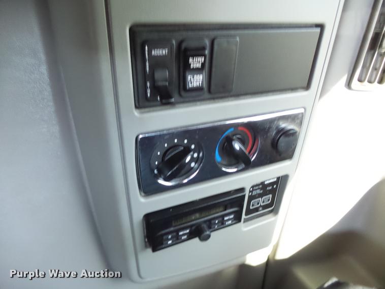 image for item DA3481 2012 International ProStar semi truck