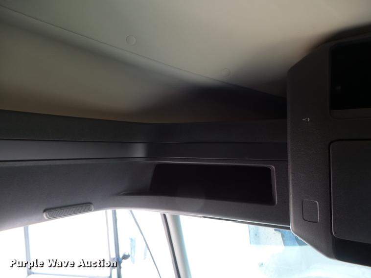 image for item DA3481 2012 International ProStar semi truck