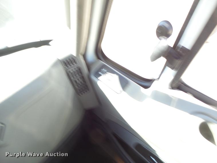 image for item DA3481 2012 International ProStar semi truck