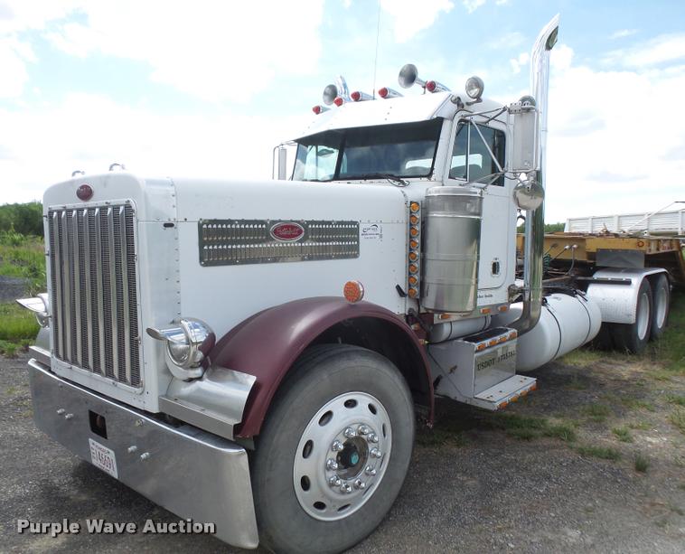image for item DA6327 1996 Peterbilt 379 semi truck
