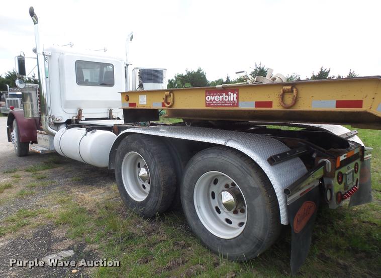 image for item DA6327 1996 Peterbilt 379 semi truck