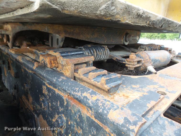 image for item DA6327 1996 Peterbilt 379 semi truck