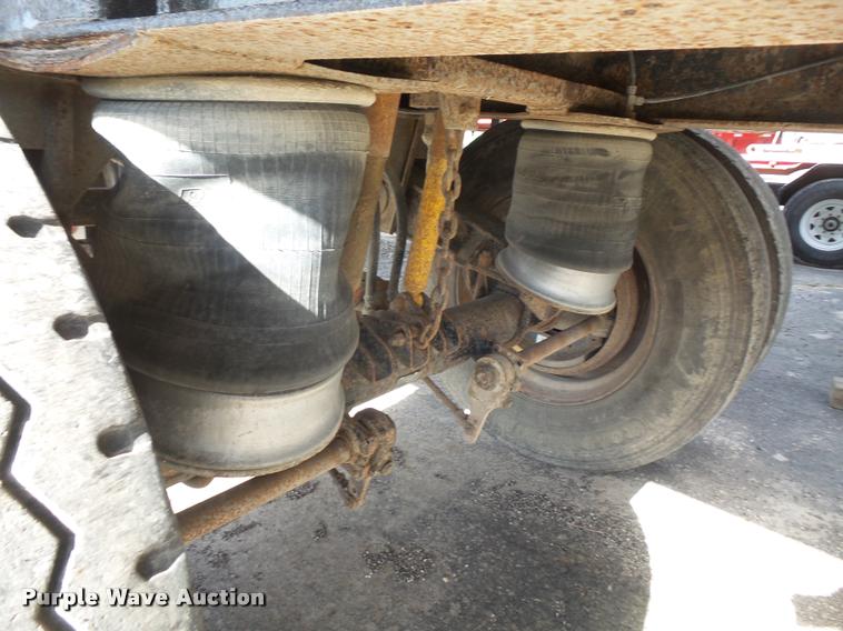 image for item DA6333 1992 CMC end dump trailer