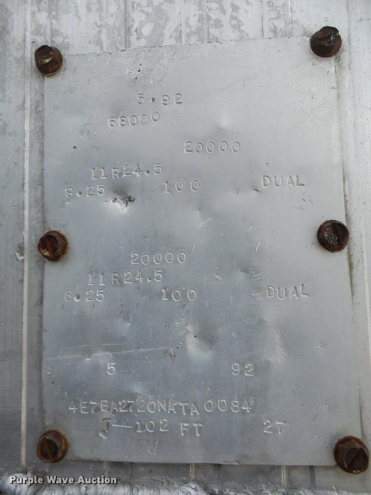 image for item DA6333 1992 CMC end dump trailer