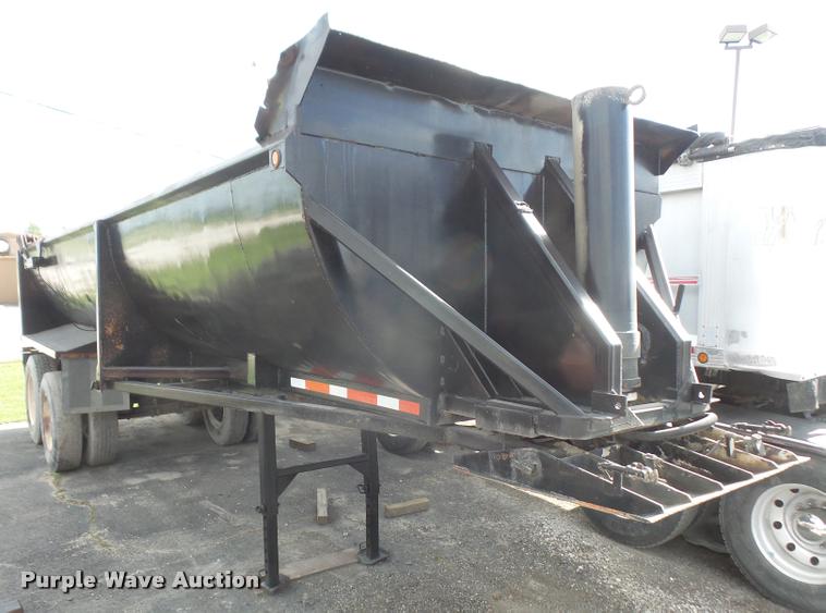 image for item DA6334 1980 CPS end dump trailer