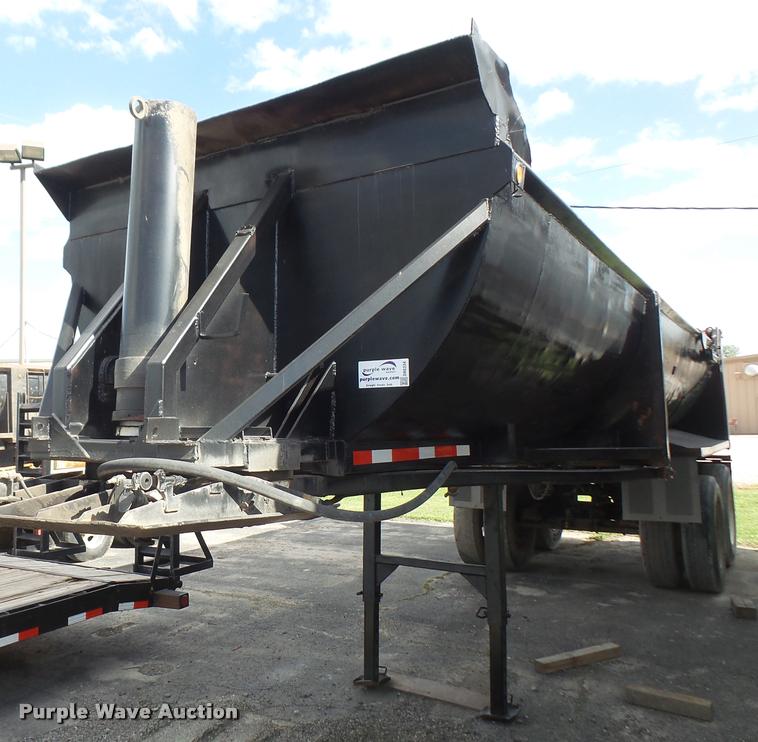 image for item DA6334 1980 CPS end dump trailer