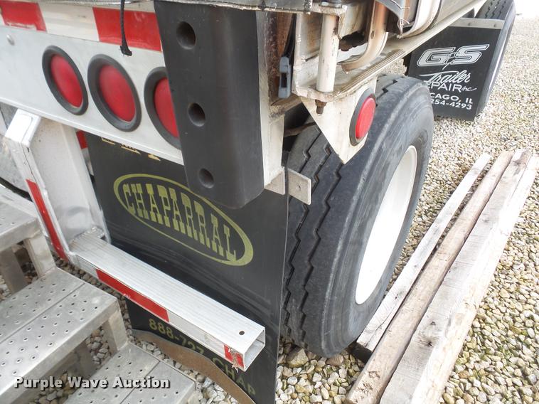 image for item DA8214 2006 Chaparral curtain trailer