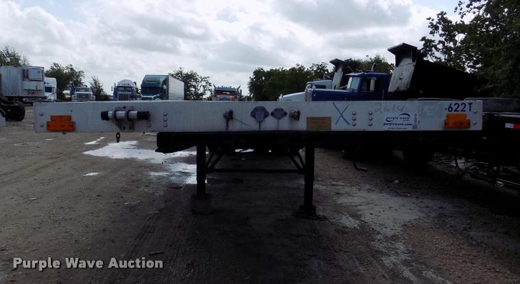 image for item DB2276 2000 Transcraft Eagle flatbed trailer