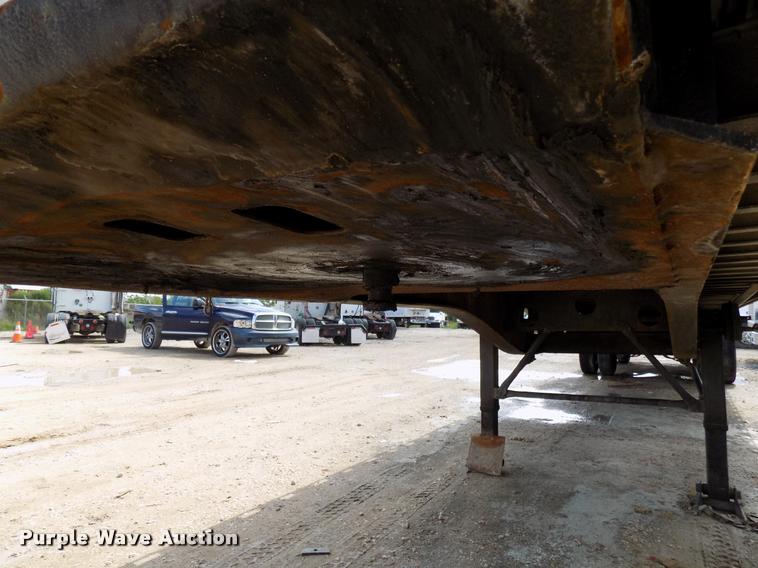 image for item DB2276 2000 Transcraft Eagle flatbed trailer