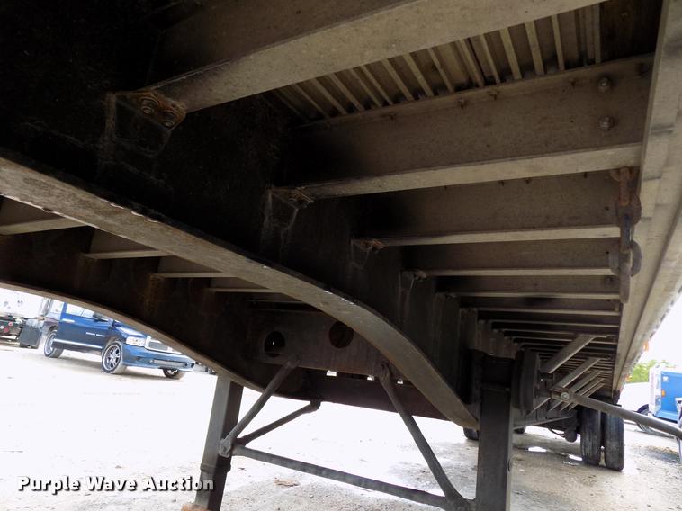 image for item DB2276 2000 Transcraft Eagle flatbed trailer
