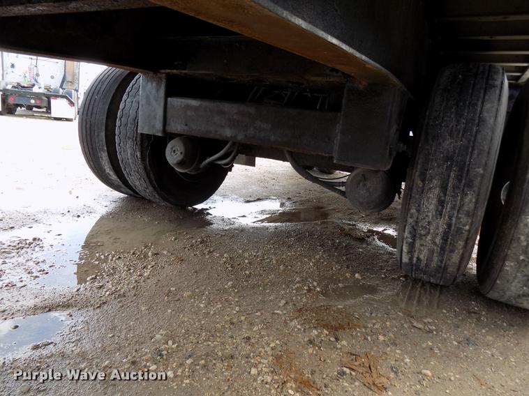 image for item DB2276 2000 Transcraft Eagle flatbed trailer